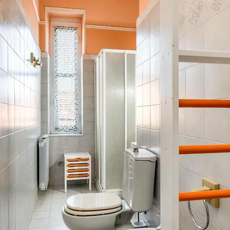 Porto Mirabello Central & Lovely Apartment